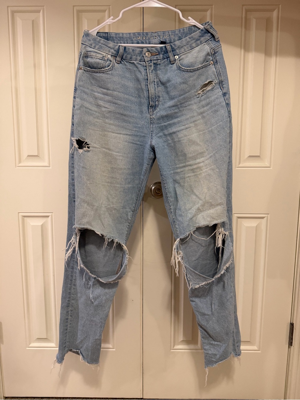 Extra Long American Eagle Outfitters Light Blue Distressed Curvy Mom Jeans